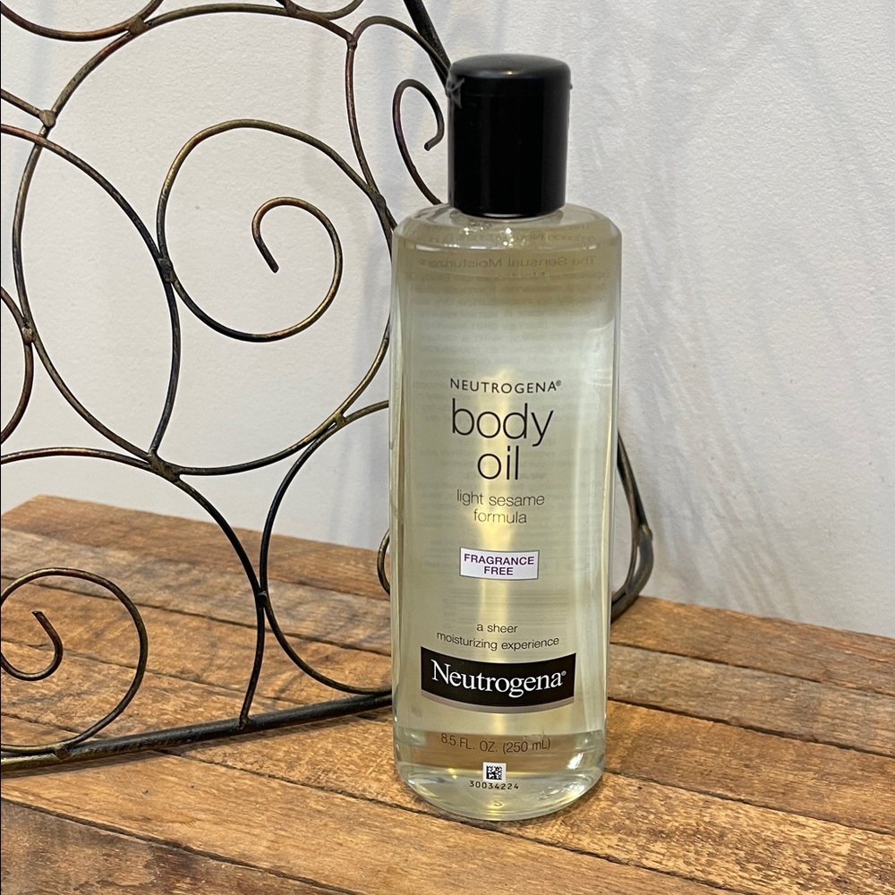 🆕 Neutrogena Body Oil